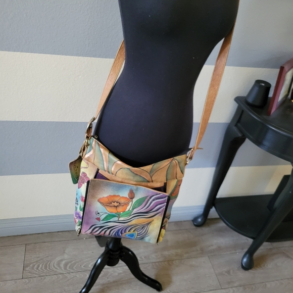 Anuschka leather crossbody - Picture 2 of 10